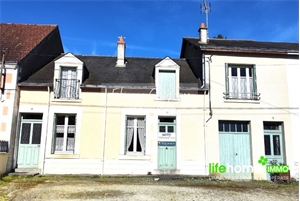 maison-villa à la vente -   36500  BUZANCAIS, surface 100 m2 vente maison-villa - APR700457